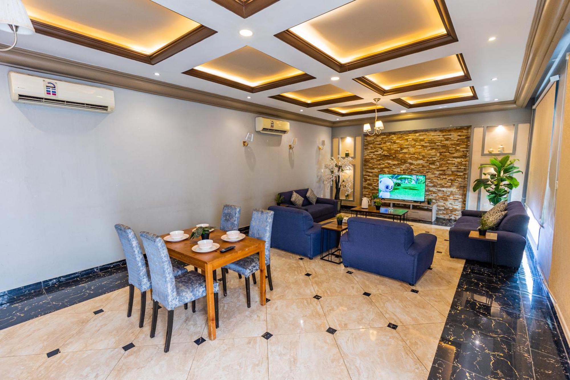 شاليهات الكوخ السويسري وأكوابارك Villa Ash Shishah Exterior photo