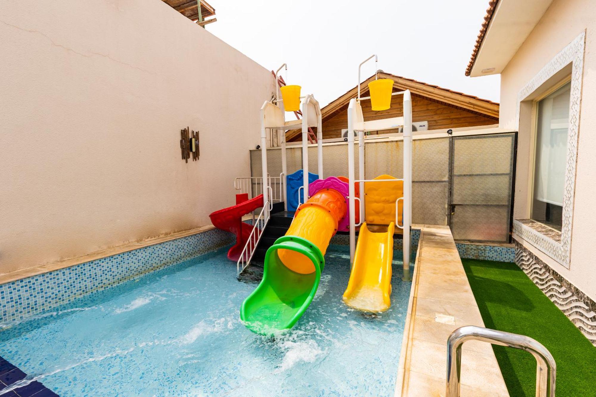 شاليهات الكوخ السويسري وأكوابارك Villa Ash Shishah Exterior photo